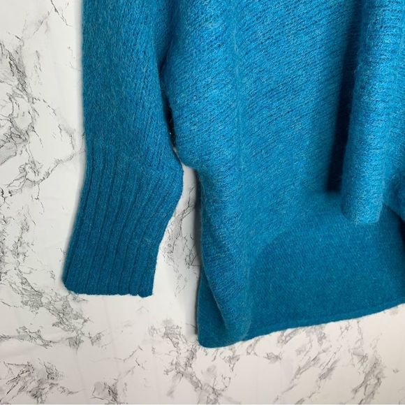 Eileen Fisher 100% Superfine Alpaca Sweater - Picture 8 of 11